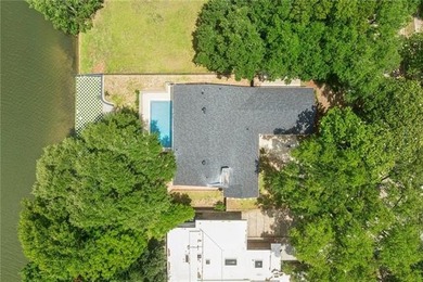 Exclusive Park Island waterfront residence completely remodeled - photo 41