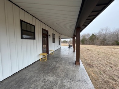 Exceptional Build! Dock Space Approved! 4 Bed 2.5 bath. - photo 3