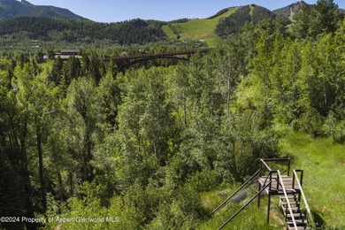 Discover Maroon Creek Lot 16, an exclusive 2.3-acre ski-in - photo 5