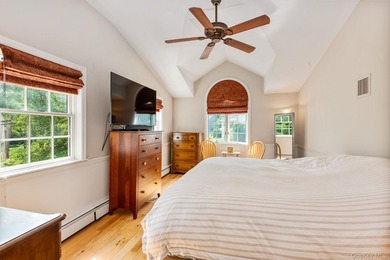 Step into this beautifully renovated 3-bedroom, 2-bath home - photo 11