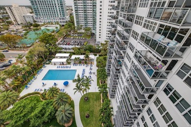 OUTSTANDING VALUE WITH LOVELY VIEWS OF POOL, DOWNTOWN FORT - photo 17