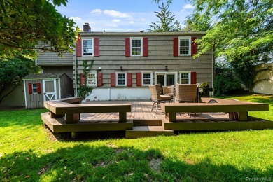 Step into this beautifully renovated 3-bedroom, 2-bath home - photo 18