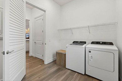 Beautiful 2024 construction, 3 bed/2.5 bath + den, home - photo 18