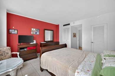 OUTSTANDING VALUE WITH LOVELY VIEWS OF POOL, DOWNTOWN FORT - photo 30