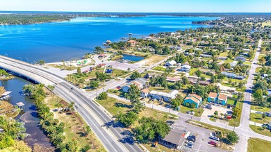 Deer Point Lake Condo For Sale in Lynn Haven Florida