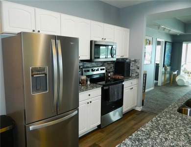 Additional listing photo 4