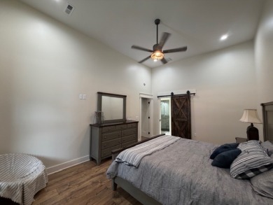 Exceptional Build! Dock Space Approved! 4 Bed 2.5 bath. - photo 23