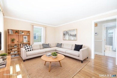 Very well maintained, owner occupied for over 50 years, 4 - photo 8
