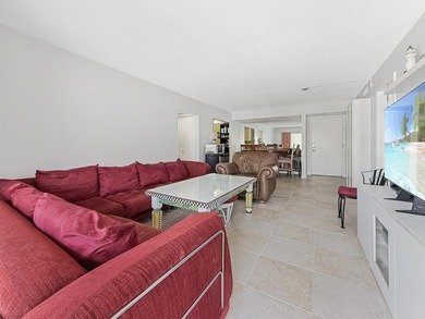 Perfect for first time homebuyers. This beautifully maintained - photo 14