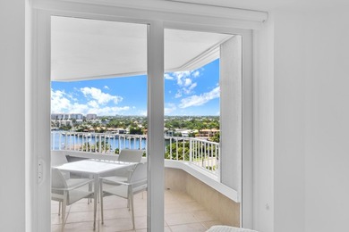Sweeping Atlantic Ocean views and spectacular sunrises define - photo 25