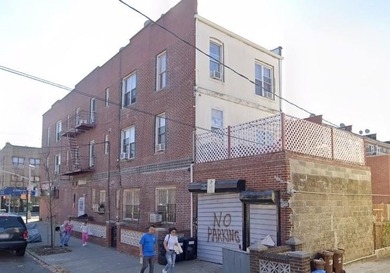 Corner semi-detached mixed use building in Dyker Heights in - photo 1