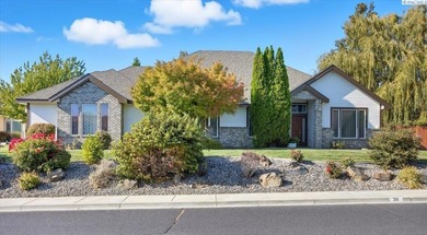 (private lake, pond, coastal) Home Sale Pending in Kennewick Washington