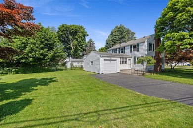 Classic Colonial in the heart of Irondequoit! Situated on a - photo 3