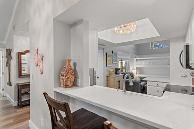 Discover your furnished beach retreat in Sandestin Golf & Beach