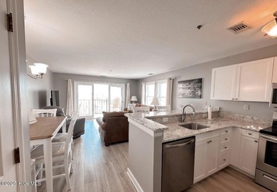 Renovated 1BR Oceanfront Condo. Step into vacation mode the