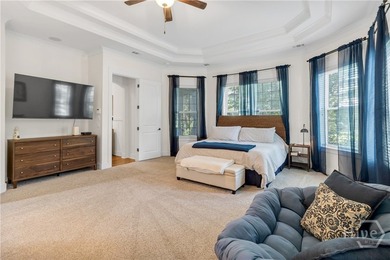 Experience the perfect blend of comfort, elegance, and lifestyle - photo 23