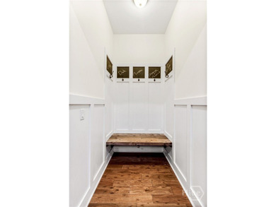 Experience the perfect blend of comfort, elegance, and lifestyle - photo 36