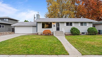 Columbia River - Klickitat County Home For Sale in Richland Washington