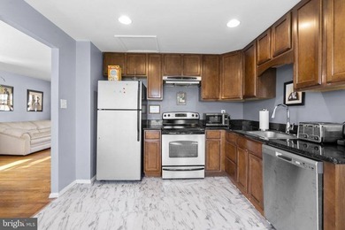 Welcome home to this spacious 4-level single-family home in - photo 9