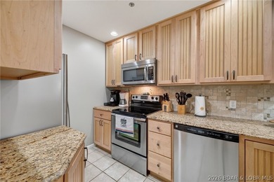 Welcome to Emerald Bay, where lake living meets convenience! - photo 8