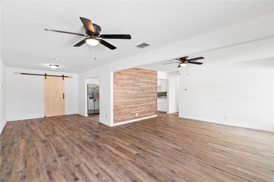 Welcome HOME! $5,000 in concessions with acceptable offer!!! - photo 15
