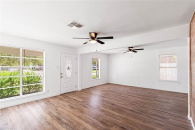 Welcome HOME! $5,000 in concessions with acceptable offer!!! - photo 17