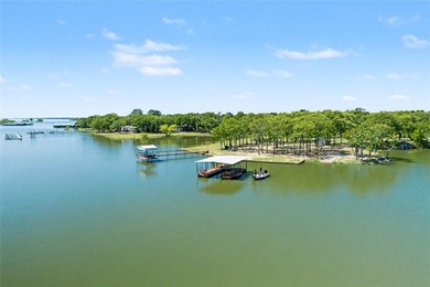 1,000 LINEAR FEET OF SHORELINE SURROUNDING THIS PRESTIGIOUS - photo 36
