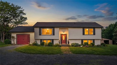 Discover the perfect blend of country living and equestrian - photo 1