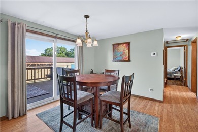 Discover the perfect blend of country living and equestrian - photo 5