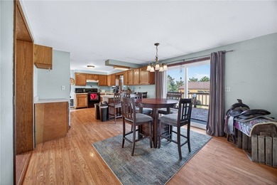 Discover the perfect blend of country living and equestrian - photo 6