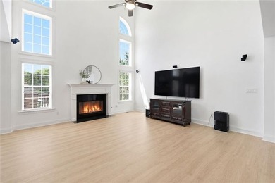 NEW FLOORING!! NEW CARPET!! Welcome to a beautifully maintained - photo 6
