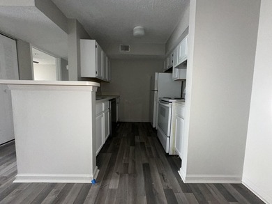 Lowest Priced 3rd Floor 2 bed / 2 bath, move in ready unit is - photo 13
