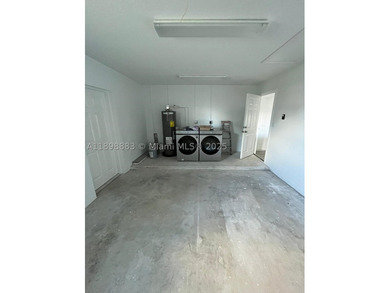 Practically Brand-new Construction! This beautiful 2 bedrooms ,2 - photo 13