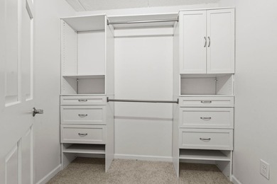 Rare opportunity to own a stunning 4th-floor corner unit in the - photo 16