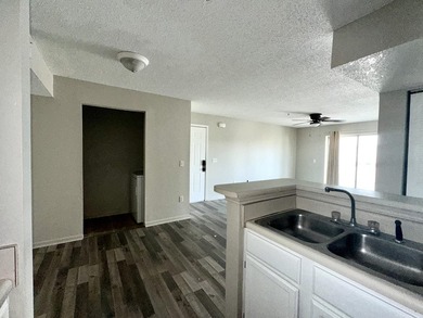Lowest Priced 3rd Floor 2 bed / 2 bath, move in ready unit is - photo 17