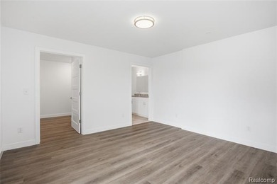 Experience elevated living in this luxurious 2-bedroom, 2-bath - photo 17