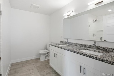 Experience elevated living in this luxurious 2-bedroom, 2-bath - photo 19