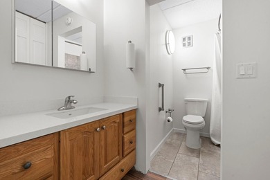 Rare opportunity to own a stunning 4th-floor corner unit in the - photo 19
