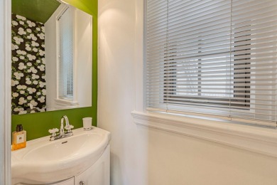 Ce magnifique appartement entierement meuble se distingue par - photo 25