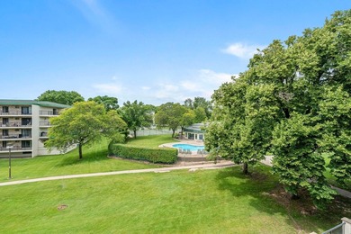 Rare opportunity to own a stunning 4th-floor corner unit in the - photo 26