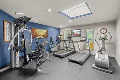 Rare opportunity to own a stunning 4th-floor corner unit in the - photo 38