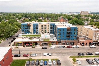 Experience elevated living in this luxurious 2-bedroom, 2-bath - photo 41