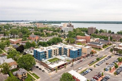 Experience elevated living in this luxurious 2-bedroom, 2-bath - photo 48