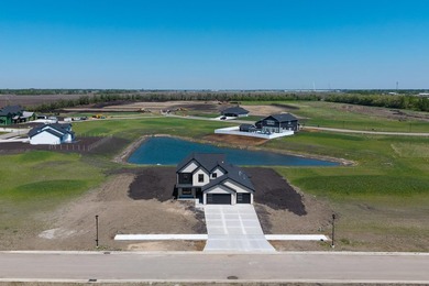 Experience the perfect blend of luxury, comfort, and convenience - photo 2