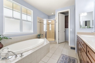 FIRST TIME available. LARGEST single-level floor plan in Moana - photo 11