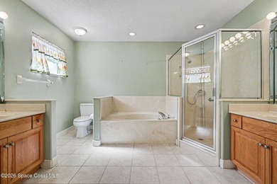 MUST SEE THIS HIDDEN GEM LOCATED IN QUITE COMMUNITY OF - photo 19