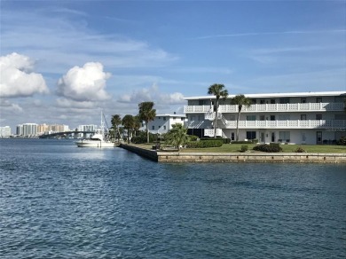 Gulf of Mexico - Sarasota Bay Condo For Sale in Sarasota Florida