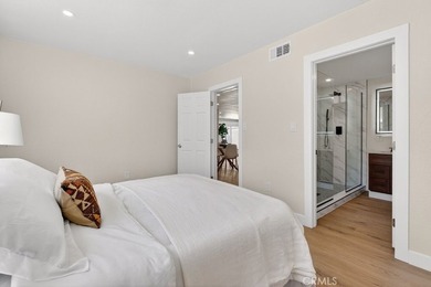 Beautifully remodeled and move-in ready, this spacious 5-bedroom - photo 7