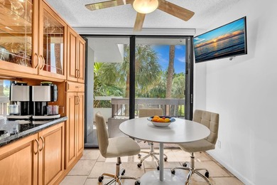Gorgeous corner 3/2 with wraparound balcony facing southeast for - photo 13