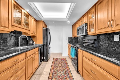 Gorgeous corner 3/2 with wraparound balcony facing southeast for - photo 14